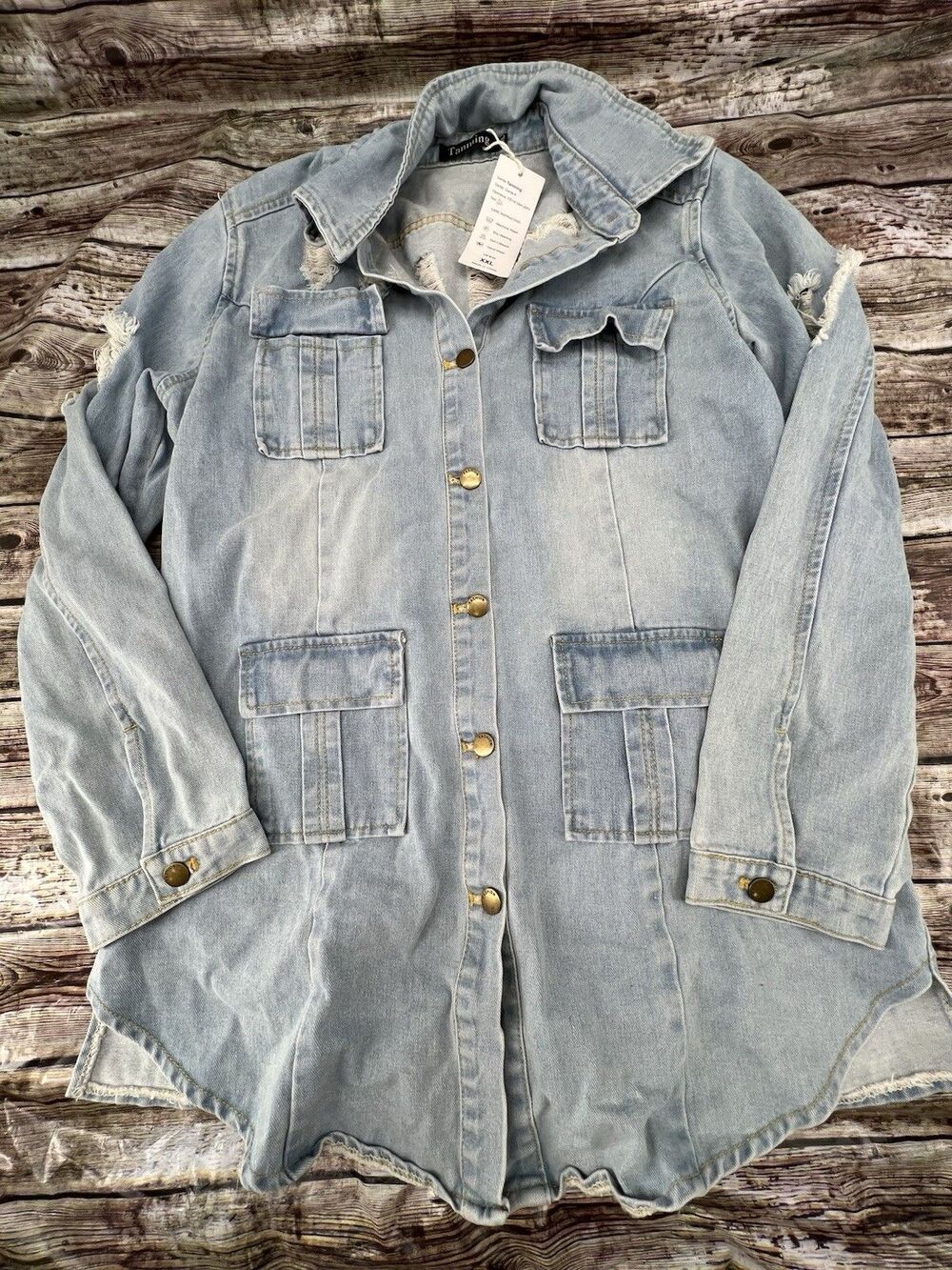 Tanming Women’s Denim Jacket Size XXL Button Down Light Wash Blue NWT